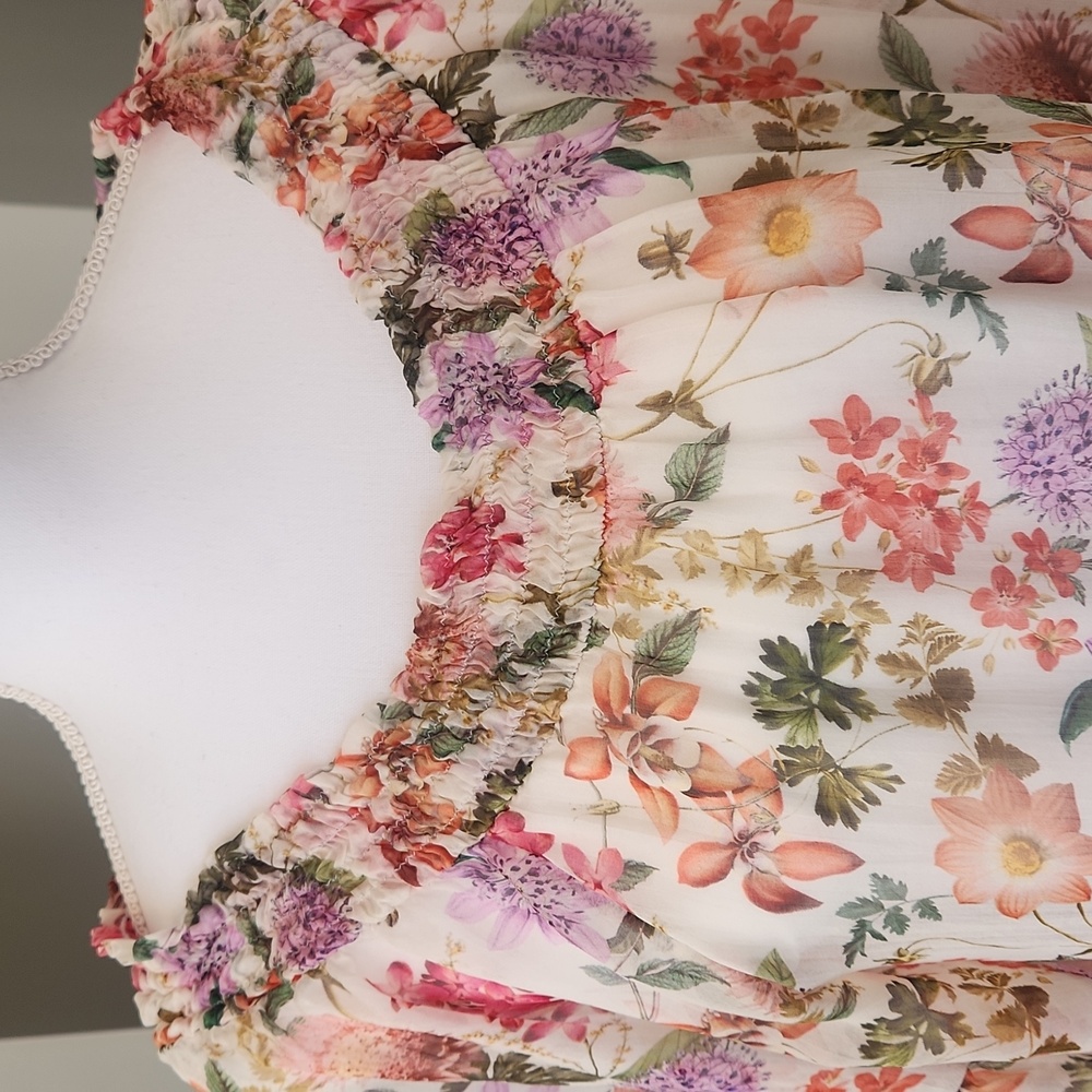 Italy Silk Floral Blouse Flutter Sleeve Boho Flowy Lined Size Large - Picture 3 of 17